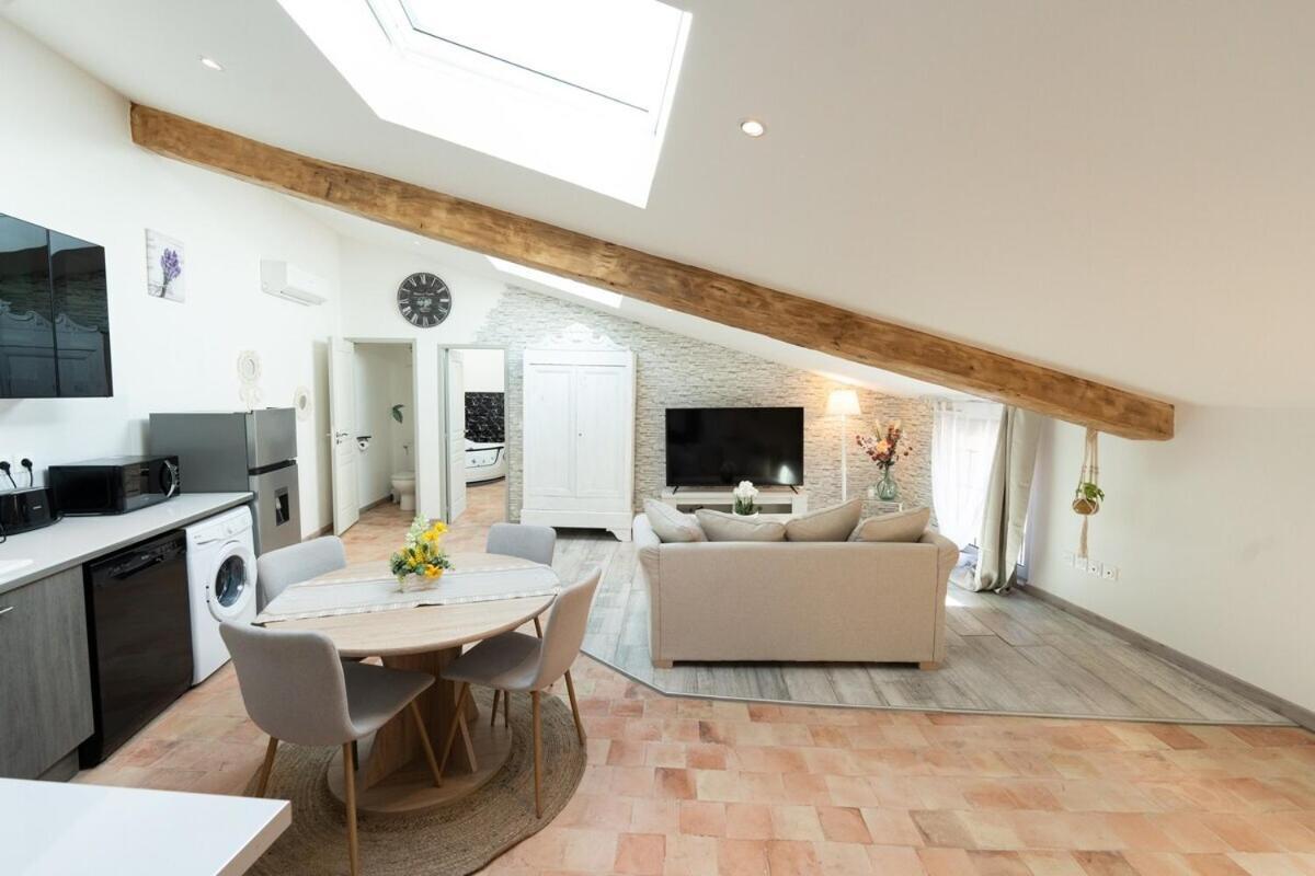 Le Lavandin Classe 3 Etoiles Apartment